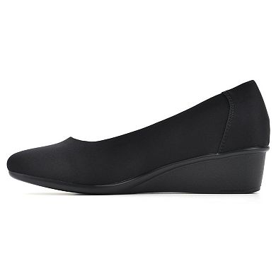 Cliffs by White Mountain Boldness Women's Wedge Heels