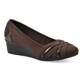 Women's Cliffs by White Mountain Bowie Women's Wedges