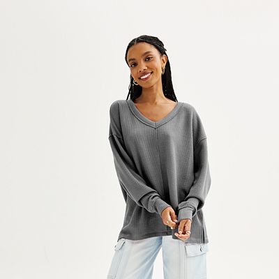 Juniors SO V Neck Pullover Tunic Top