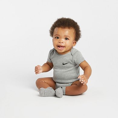 Baby Nike Short Sleeve 3-Pack Bodysuits