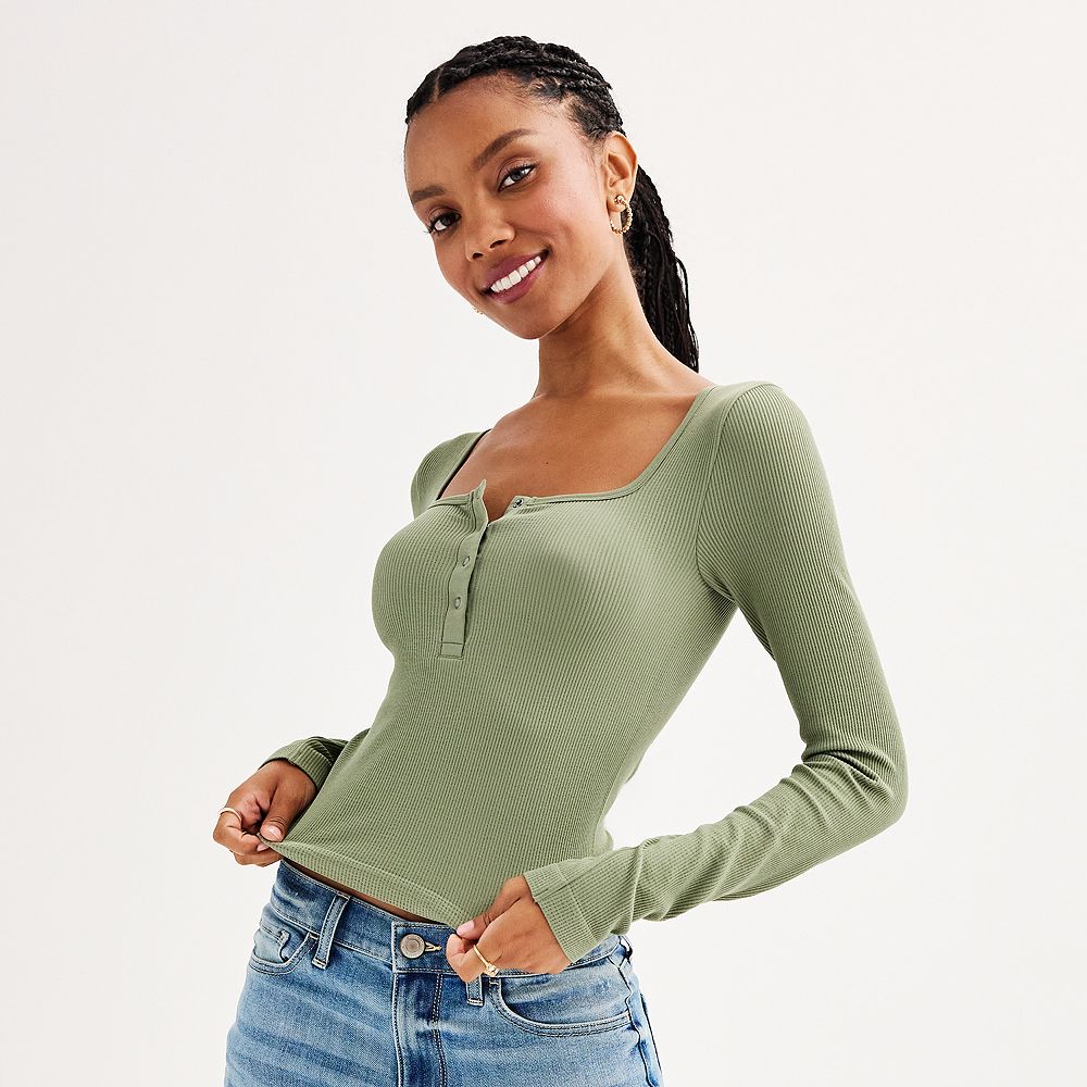 Juniors' SO® Seamless Long Sleeve Square Neck Henley Top