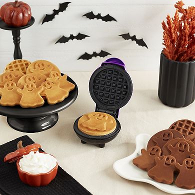 Dash Ghost Mini Waffle Maker