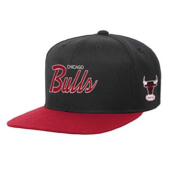 Youth Mitchell & Ness Black Chicago Bulls Team Script Snapback Hat