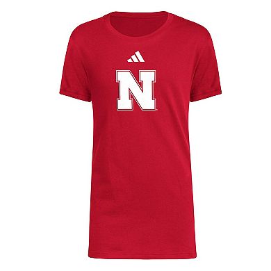 Youth adidas Scarlet Nebraska Huskers 2023 Sideline Locker Room Logo Fresh T-Shirt