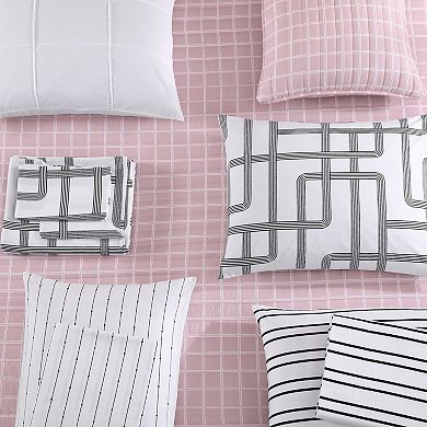 City Scene Woven Grid Pink Quilt Set