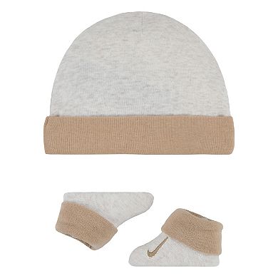Newborn Baby Nike Beanie & Booties Set