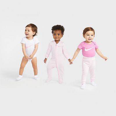 Nike newborn baby clothes hotsell