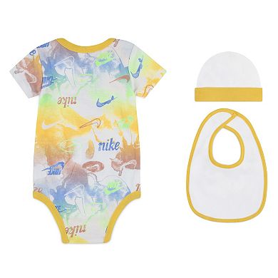 Newborn Baby Nike Summer Daze 3-Piece Bodysuit Bib Beanie Boxed Set