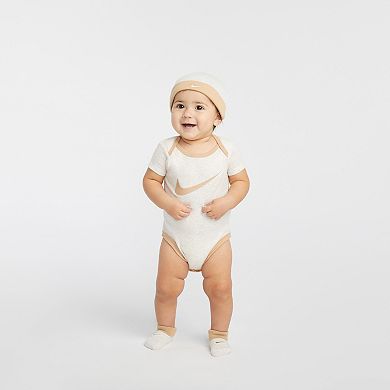 Newborn Baby Nike Swoosh 3-Piece Bodysuit Beanie Booties Boxed Set