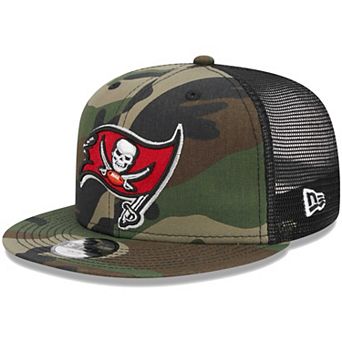 Youth New Era Camo Tampa Bay Buccaneers Main Trucker 9FIFTY Snapback Hat
