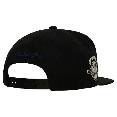 Men's Mitchell & Ness Black New York Yankees Cooperstown Collection True Classics Snapback Hat