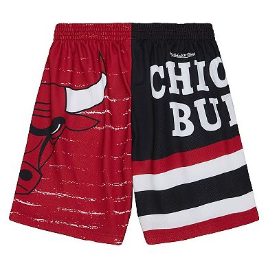 Men's Mitchell & Ness Red/Black Chicago Bulls Jumbotron 3.0 Shorts