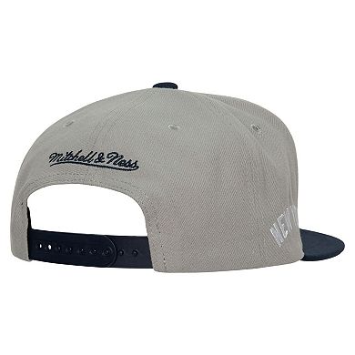 Men's Mitchell & Ness Gray New York Yankees Cooperstown Collection Away Snapback Hat