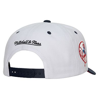 Men's Mitchell & Ness White New York Yankees Cooperstown Collection Pro Crown Snapback Hat