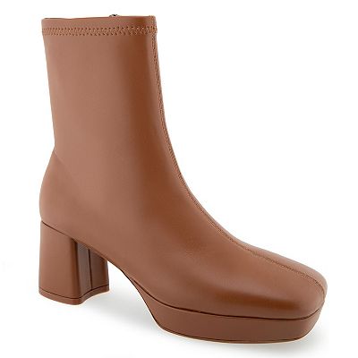 Aerosoles square toe boots hotsell