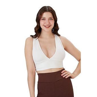 Ultra Comfortable Juniors' Soft Neck Top, Padded Workout Wear - Lightweight & Breathable Activewear