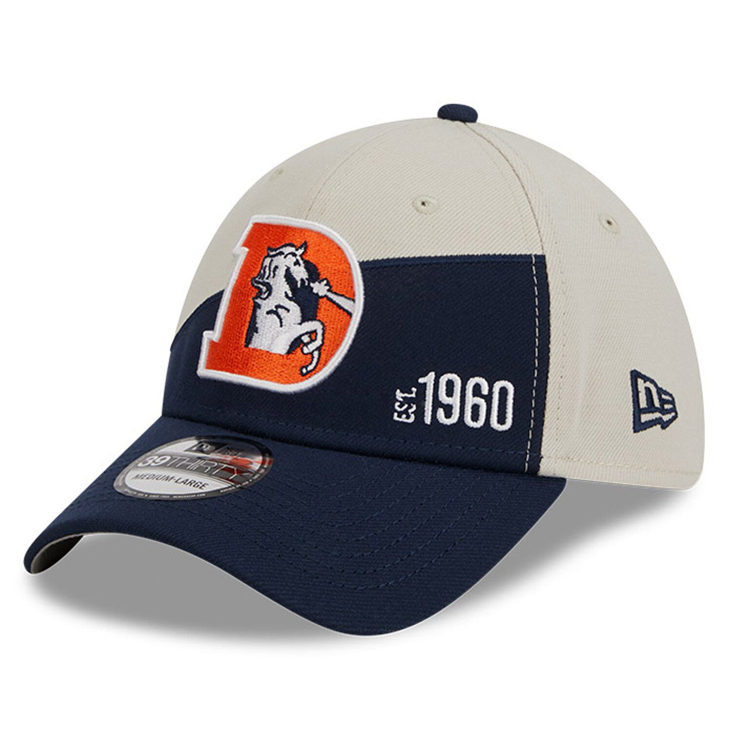 Women's New Era Cream Denver Broncos 2022 Sideline Cuffed Knit Hat