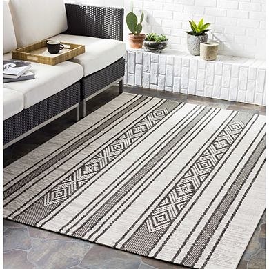 Aerdt Global Area Rug