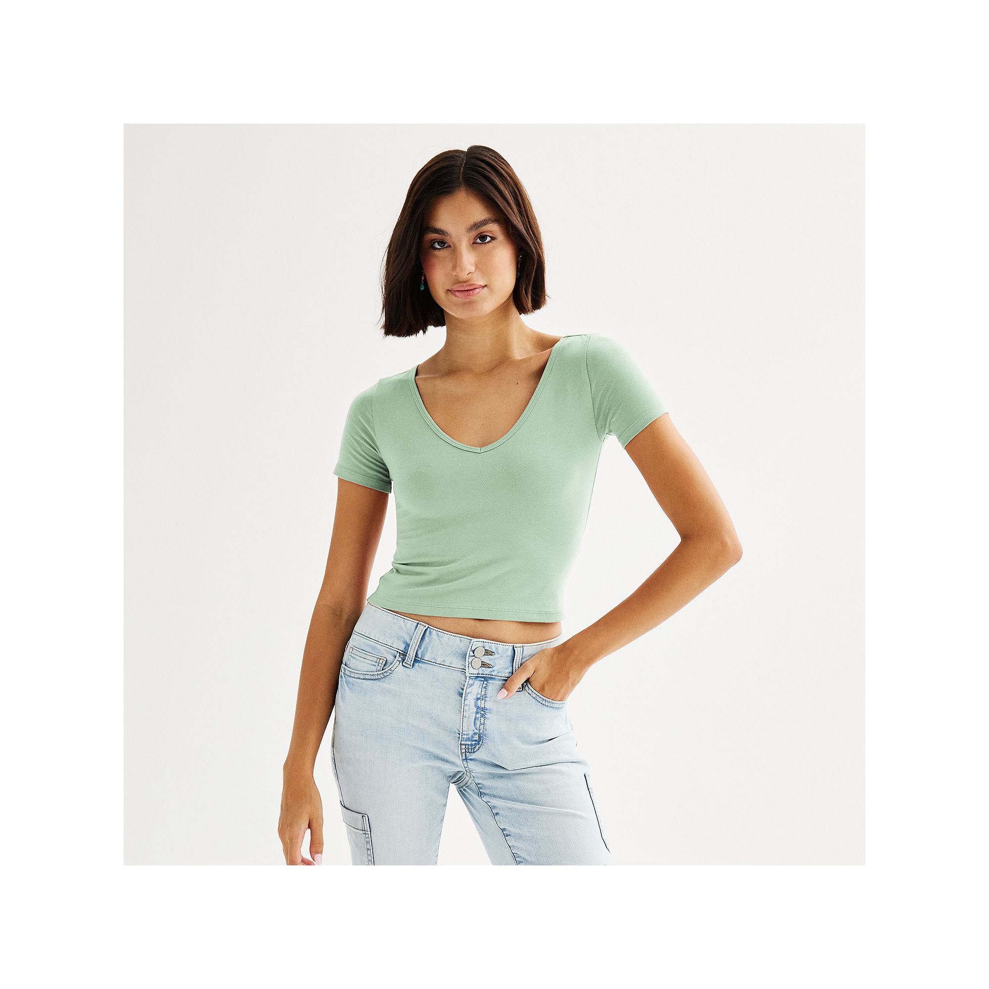 Juniors SO® Cropped V-Neck Tee, Girls, Size: Medium, Faded Green