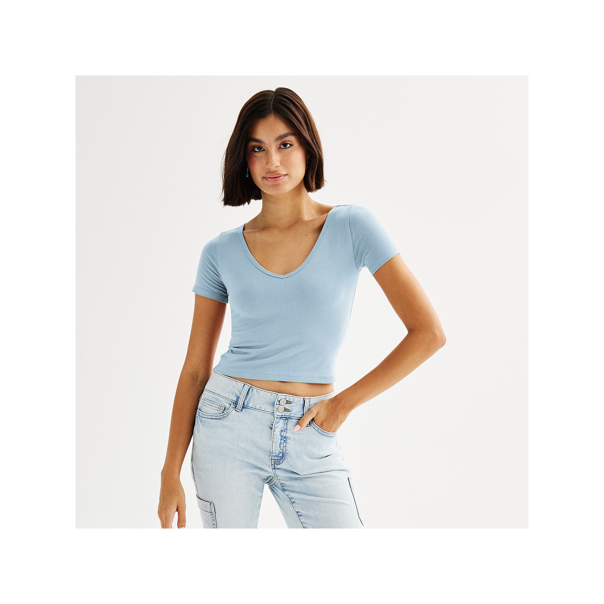 Juniors SO® Cropped V-Neck Tee, Girls, Size: Medium, Peri Ivory