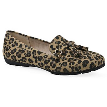 Cliffs By White Mountain Gush Women's Flats
