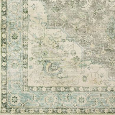 Heiereind Traditional Area Rug