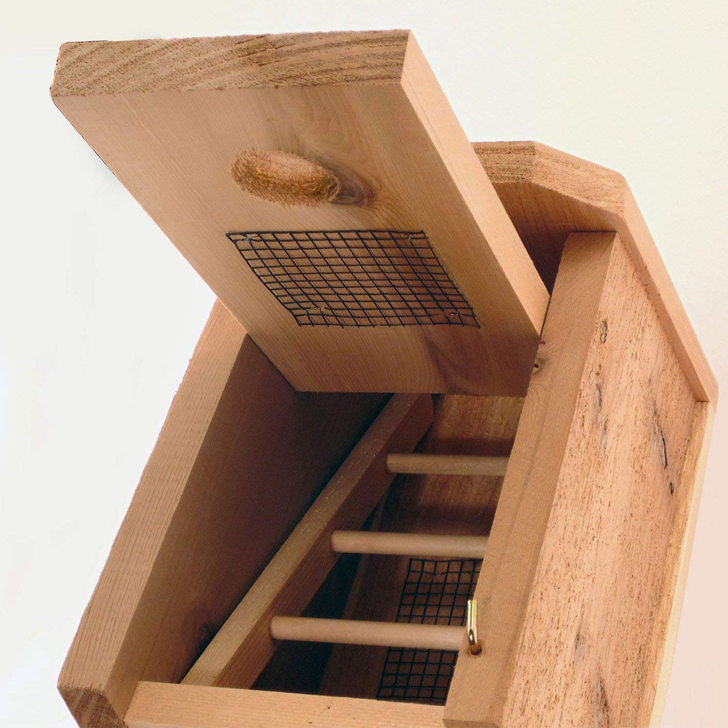 Woodlink Kiln-Dried Cedar Wood Birdhouse Winter Roosting And Shelter ...