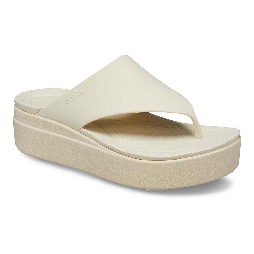 ★CROCS★ Women's Brooklyn Low Wedge BKM 24SWSD206453 24SWSD Amazon.com | Crocs Brooklyn Low Wedge Latte/Mushroom 3 M