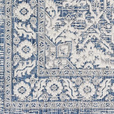 Mantinge Traditional Area Rug
