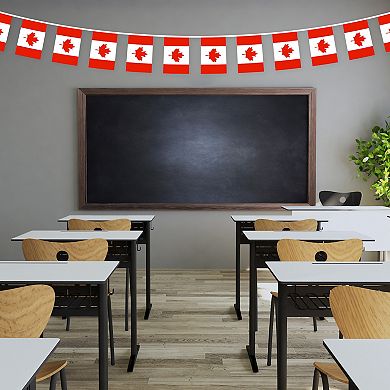 G128 Canada 150D String Flag