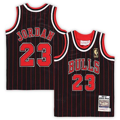 Infant Mitchell & Ness Michael Jordan Black Chicago Bulls 1996/97 Hardwood Classics Authentic Jersey