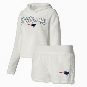 Women's Concepts Sport White New England Patriots Fluffy Pullover Sweatshirt & Shorts Sleep Set