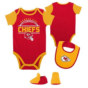 Newborn & Infant Red/Gold Kansas City Chiefs Home Field Advantage Three-Piece Bodysuit, Bib & Booties Set