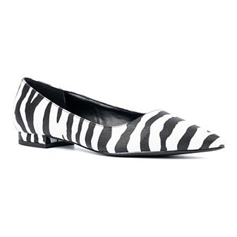 Fashion to Figure Bailey Women's Wide Width Flats