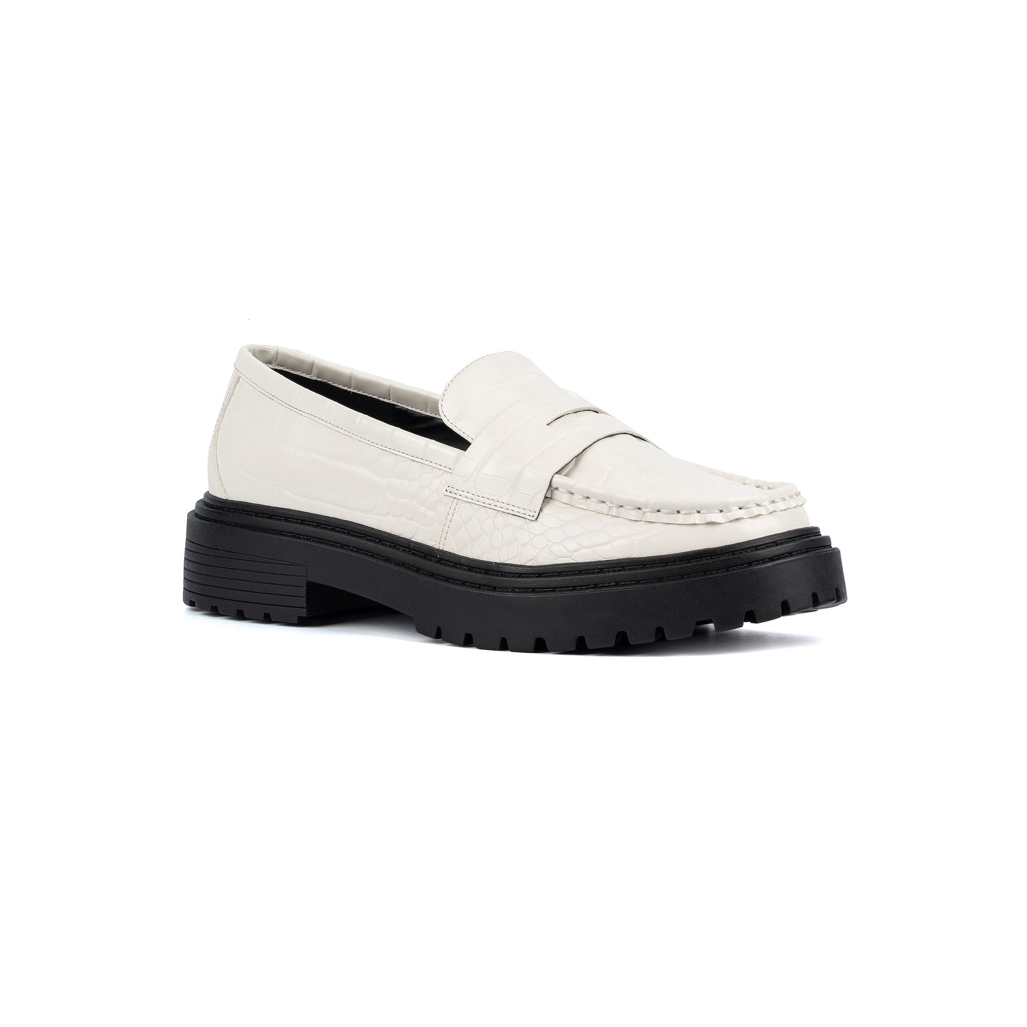 Womens Fashion to Figure Ilissa Wide Width Loafers, Size: 7 Wide, Ivory Cr