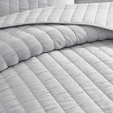 Koolaburra by UGG Celeste Chenille Quilt Set with Shams