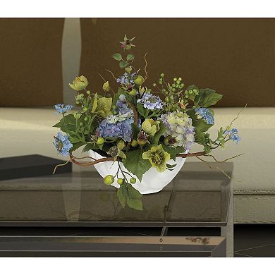 nearly natural Hydrangea Centerpiece
