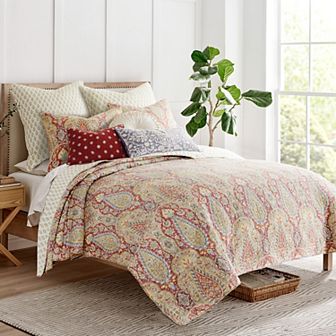 Levtex Home Emel Red Medallion Quilt Set with Shams