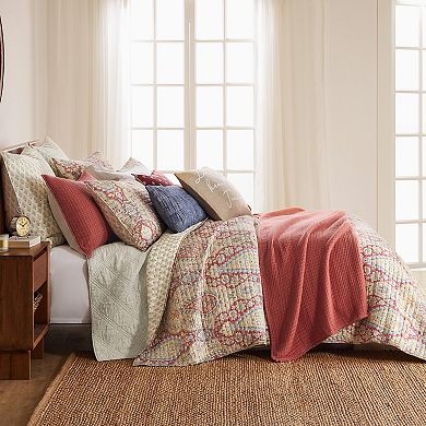 Levtex Home Emel Red Medallion Quilt Set with Shams