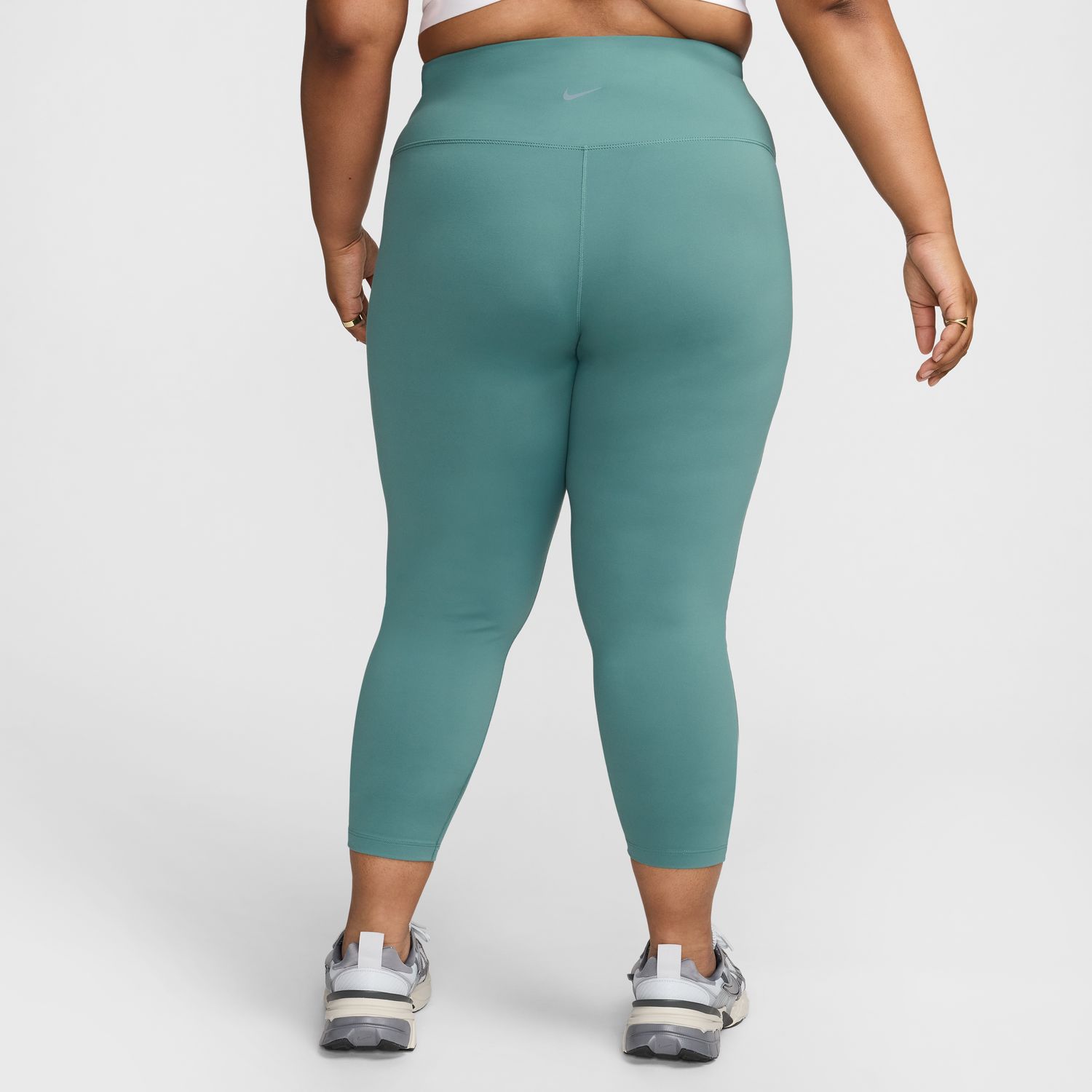 Nike pro leggings kohls best sale