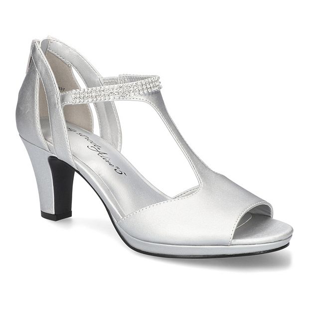 Easy street cheap silver sandals