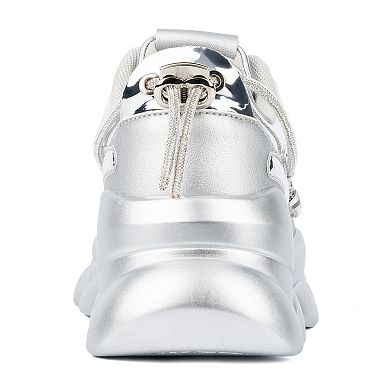 Olivia Miller Women's Irissa Metallic Shoes