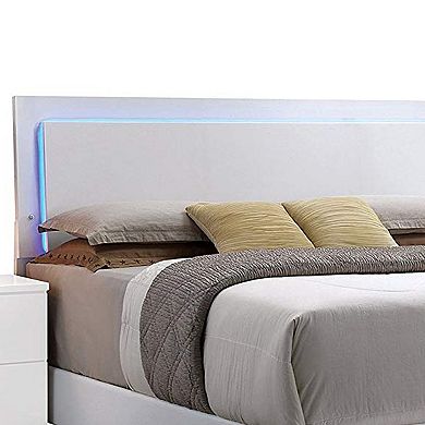 Contemporary Style Queen Size Wooden Panel Bed with Headboard, White