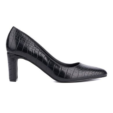 Fashion to Figure Hope Women's Wide Width Pumps