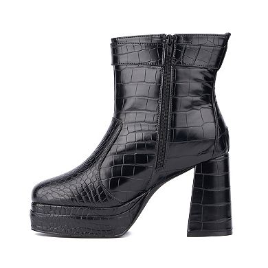 Fashion to Figure Mari Women's Wide Width Platform Ankle Boots