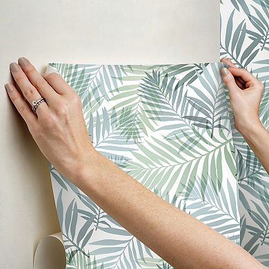 RoomMates Green Tropical Vibe Peel and Stick Wallpaper