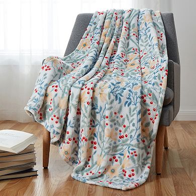 VCNY Home Finley Multicolor Floral Plush Throw Blanket