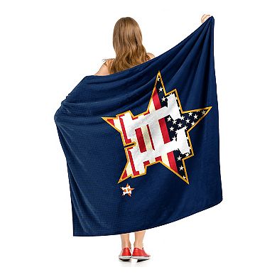 MLB Official Houston Astros "Celebrate Series" Silk Touch Sherpa Throw Blanket