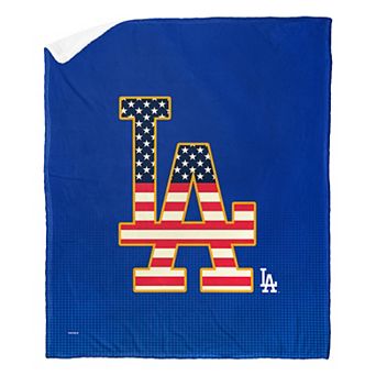 MLB Official Los Angeles Dodgers "Celebrate Series" Silk Touch Sherpa Throw Blanket