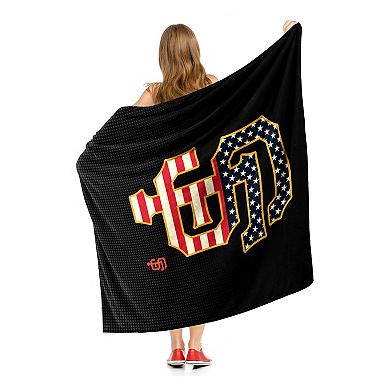 MLB Official San Francisco Giants "Celebrate Series" Silk Touch Throw Blanket